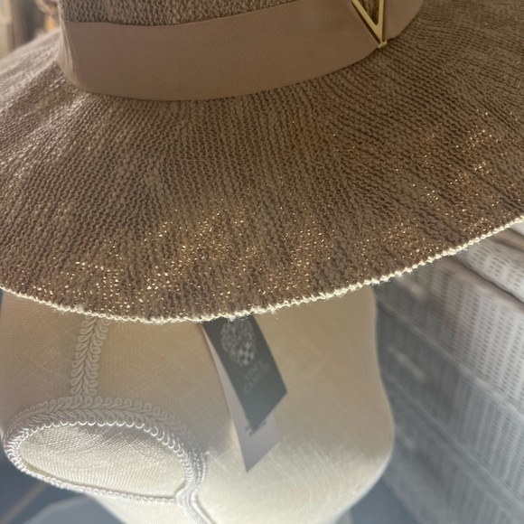 Vince Camuto polyester rim hat NWT: adjustable.4” rim - Picture 9 of 9